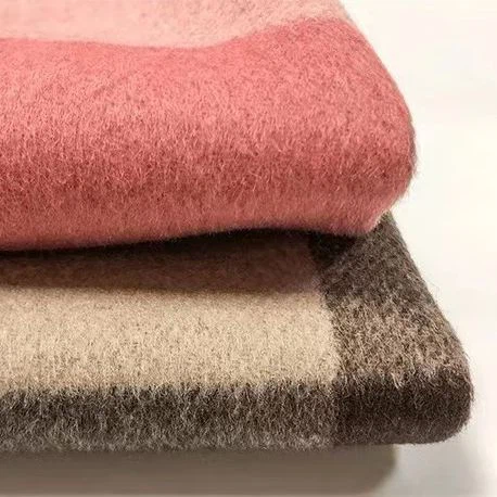 Gyapjú tweed kockás szövet